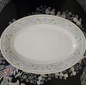 Crown Ming Fine China Princess 14" Serving Platter with Platinum Trim